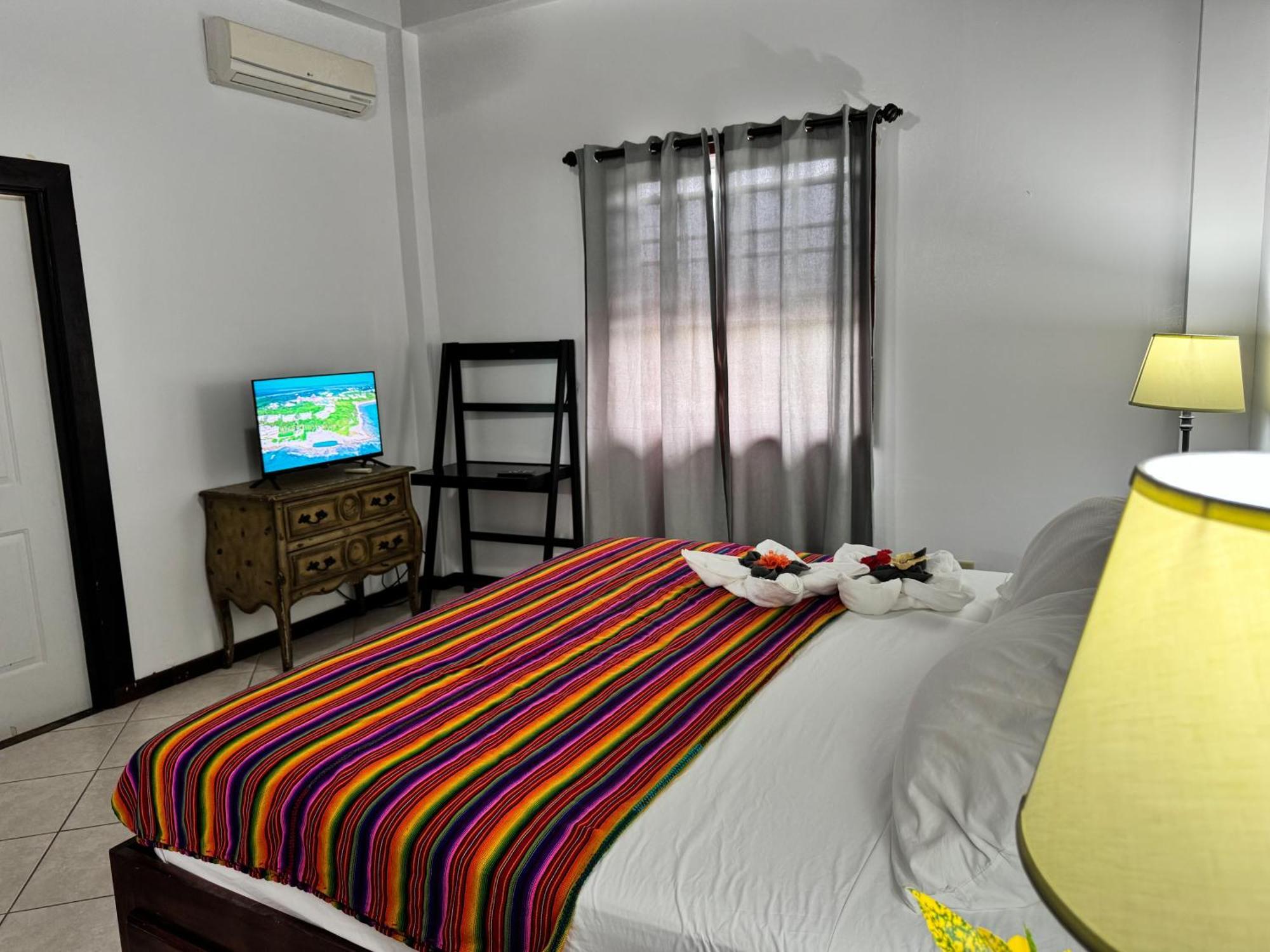Caribbean Shores Belize ホプキンズ エクステリア 写真